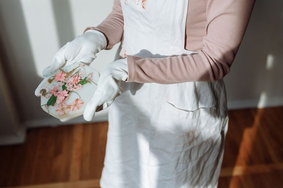 1. Porta-joias com flor seca