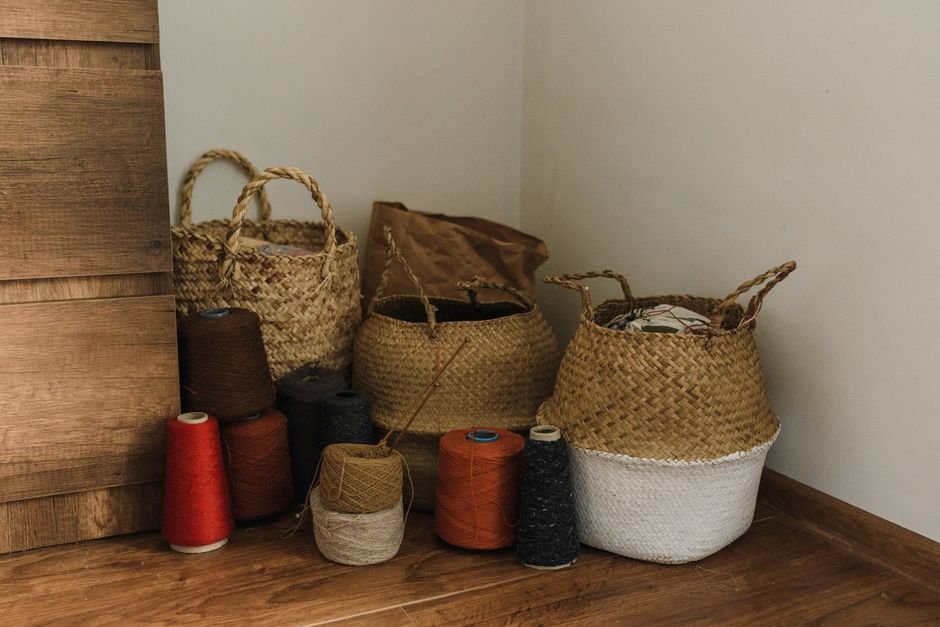 O que é o artesanato com jornal reciclado