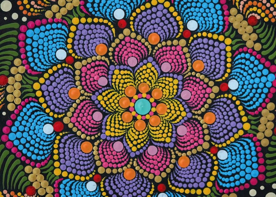 Pedras com mandalas