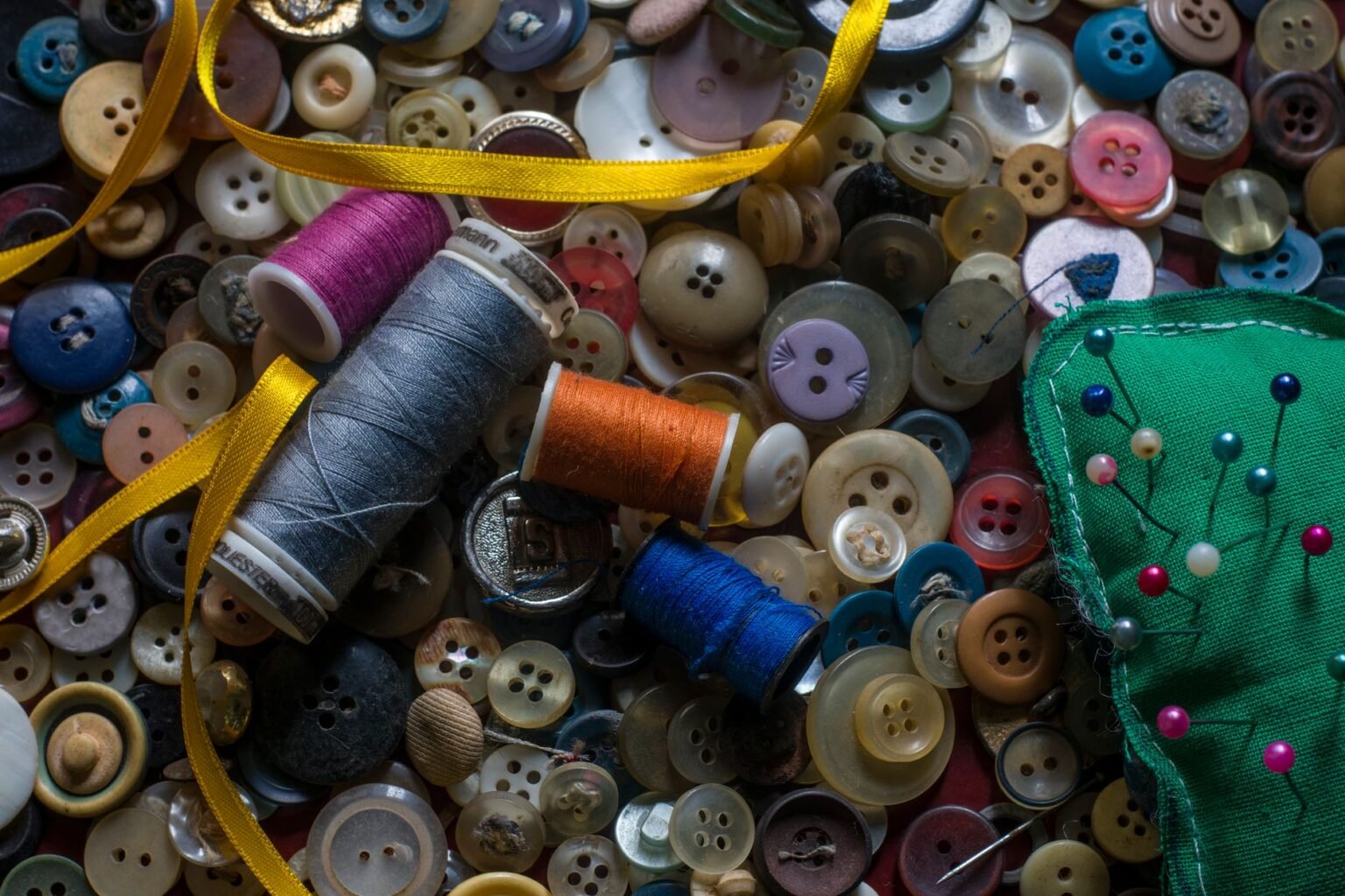 Artesanato com botão: ideias para transformar retalhos em decoração