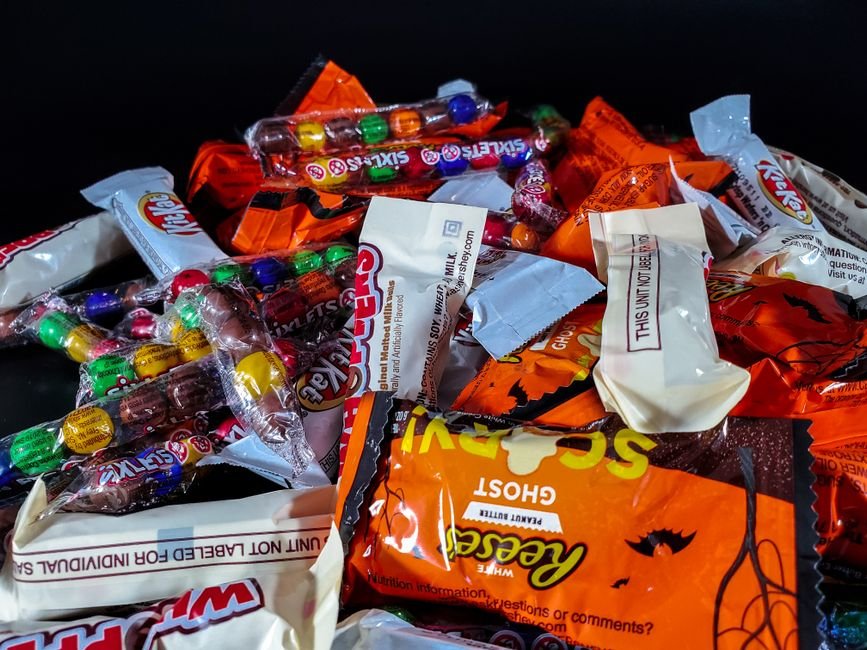 Etiqueta assustadora para doces comprados