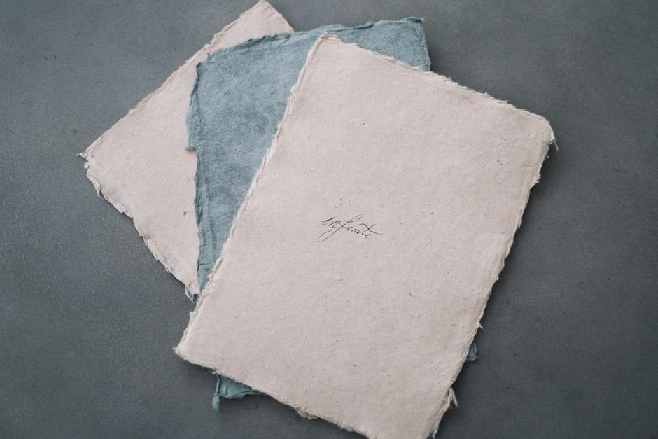 Ideias criativas com papel artesanal reciclado